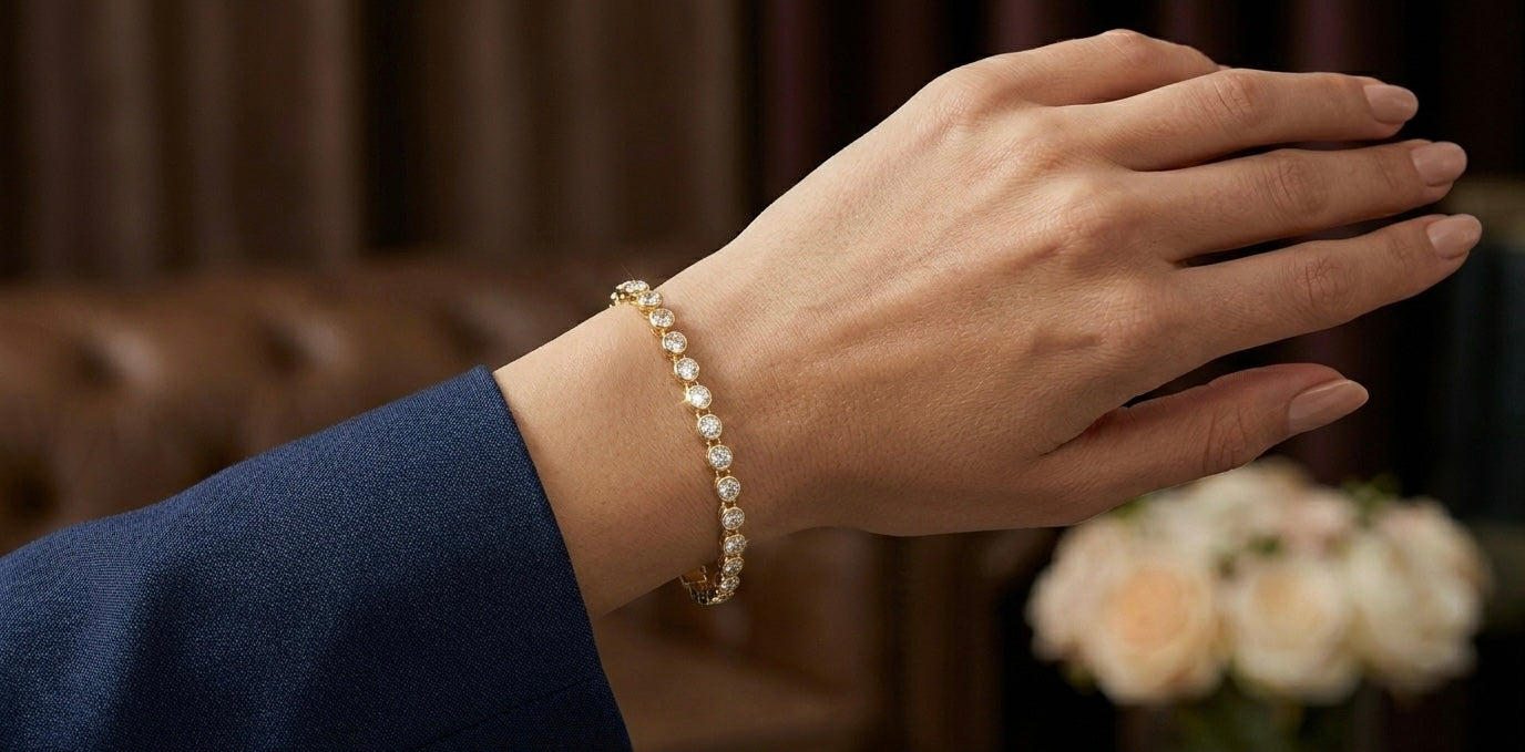 Armband mit kleinen runden Steinen
